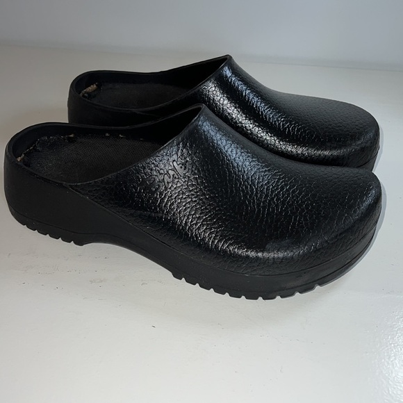 Birkenstock Other - Birkenstock Profi Birki Size 42 Black Slip Resistant Clogs